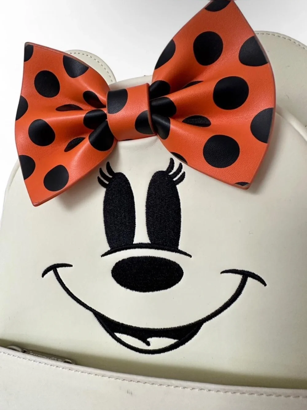 Disney x Loungefly Minnie Mouse Ghost Glow-In-The-Band Mini Backpack